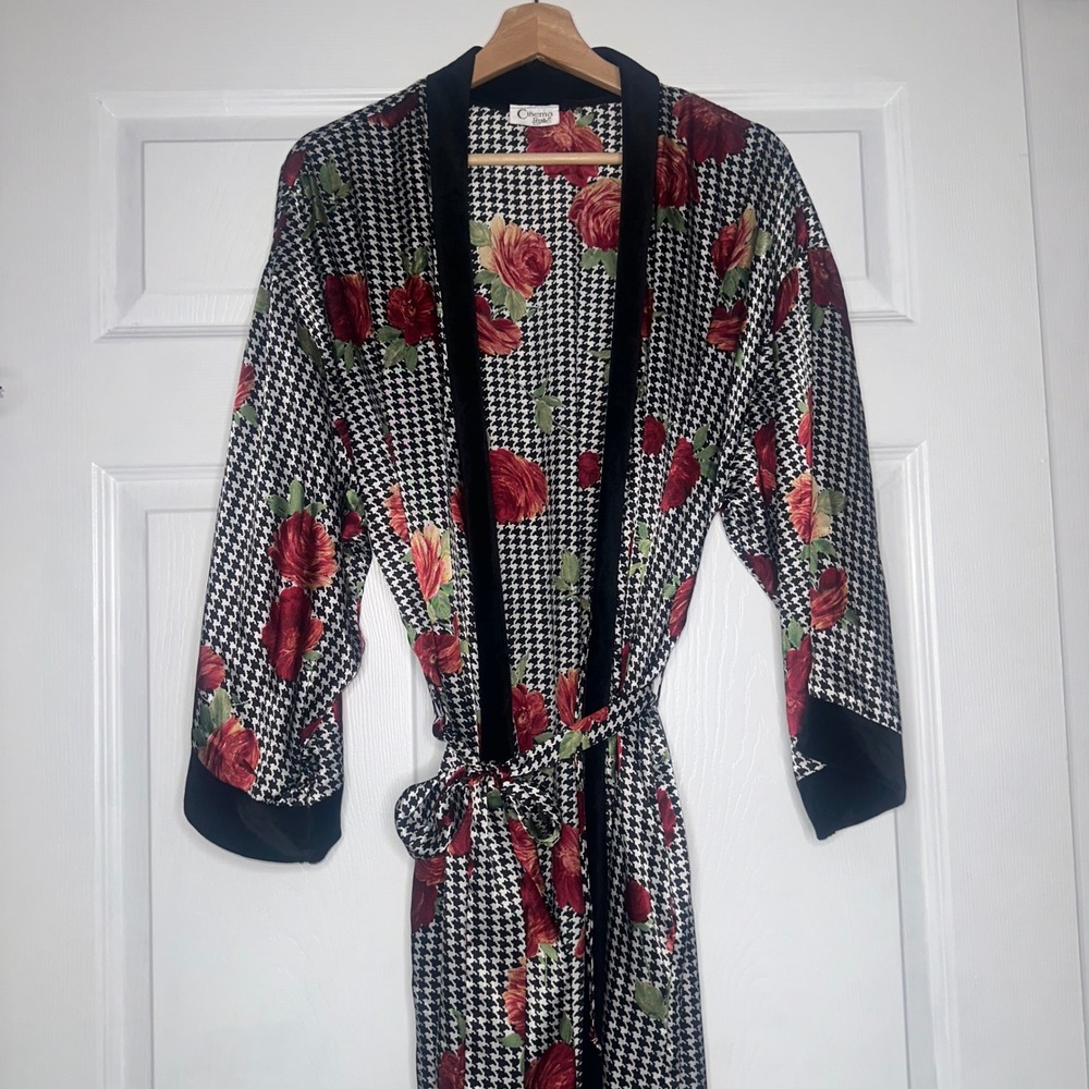 Vintage Houndstooth Floral Maxi Satin Robe With Suede Trim